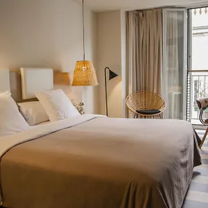 2* Hotel Select